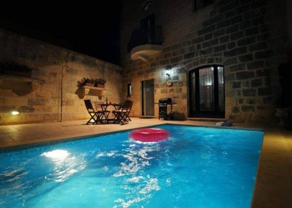 Geligiz Farmhouse Għajnsielem Exterior foto